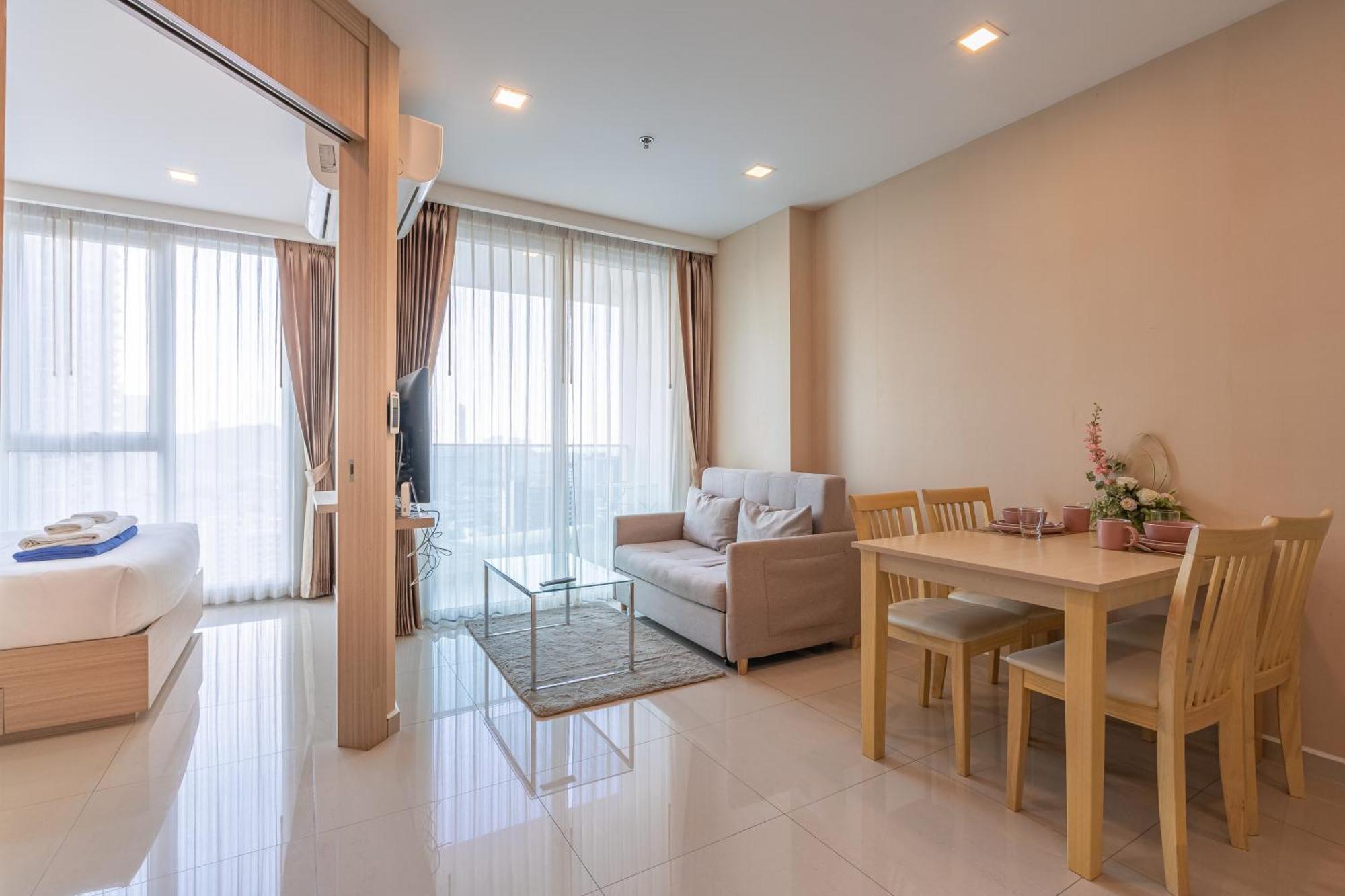 City Garden Tower By Pattaya Holiday Extérieur photo