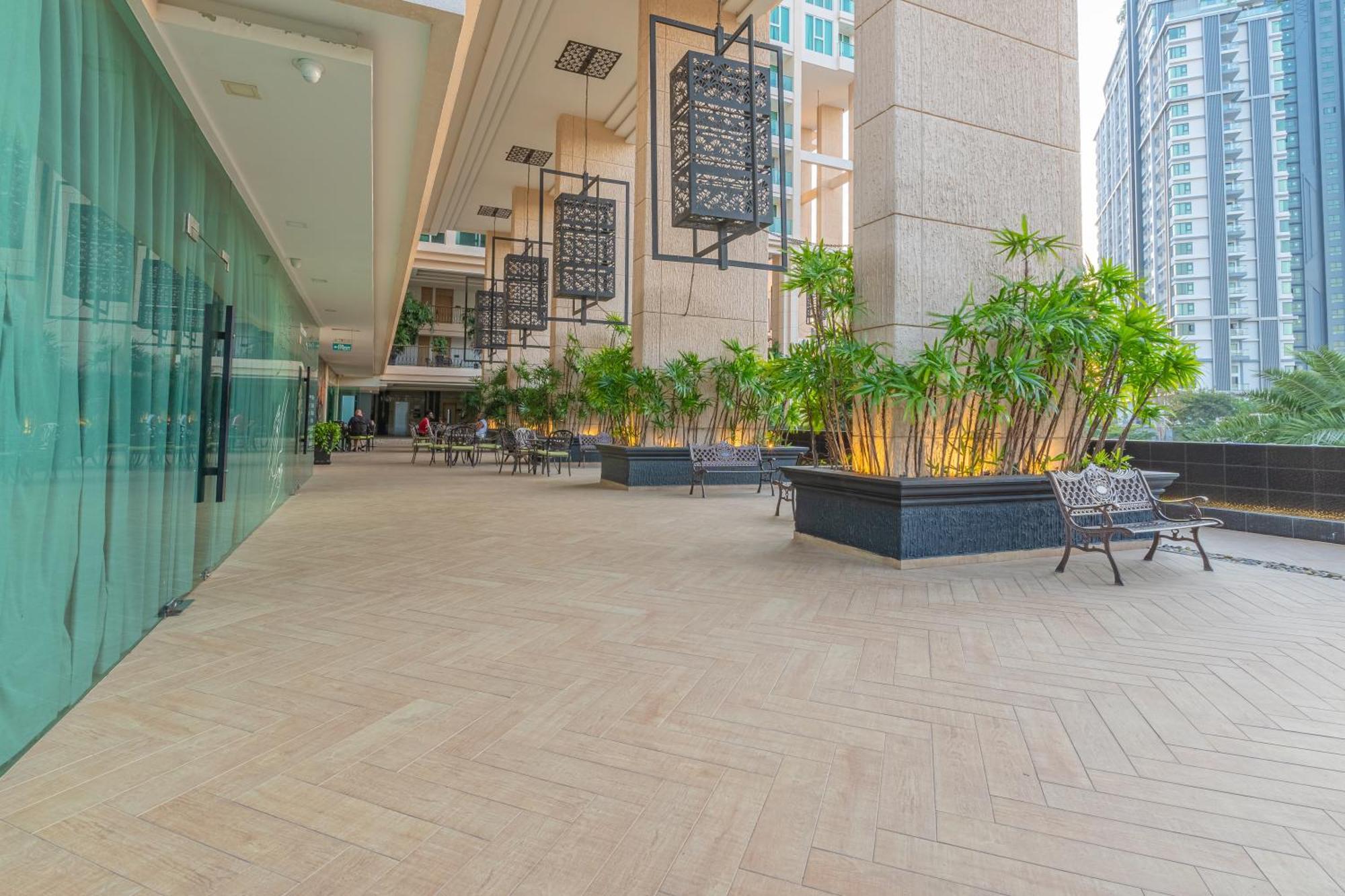 City Garden Tower By Pattaya Holiday Extérieur photo